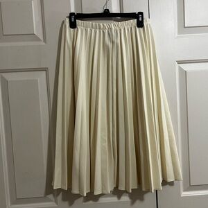 Elegant Cream Midi Skirt